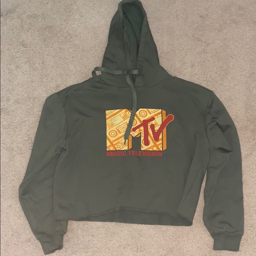 camo green mtv crop hoodie
